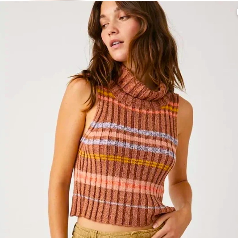 Free People~Edith Vest Berry Petals Combo~Size XS~NWT